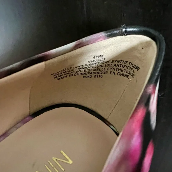 Nine West Black Floral 3 inch Heels Pumps Size 5.5 - Picture 7 of 9